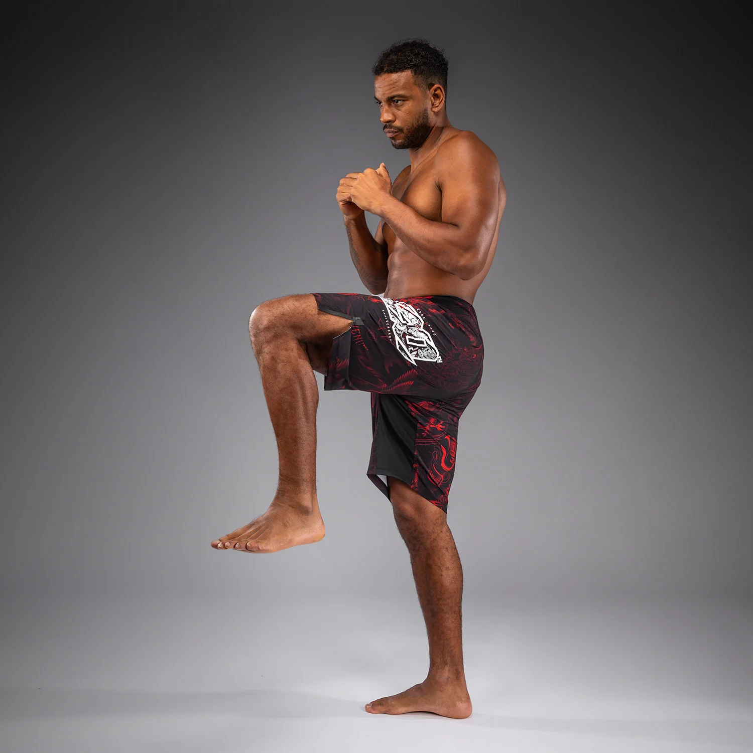 Venum 20th Anniversary Fightshorts - Black/Red - Image 6