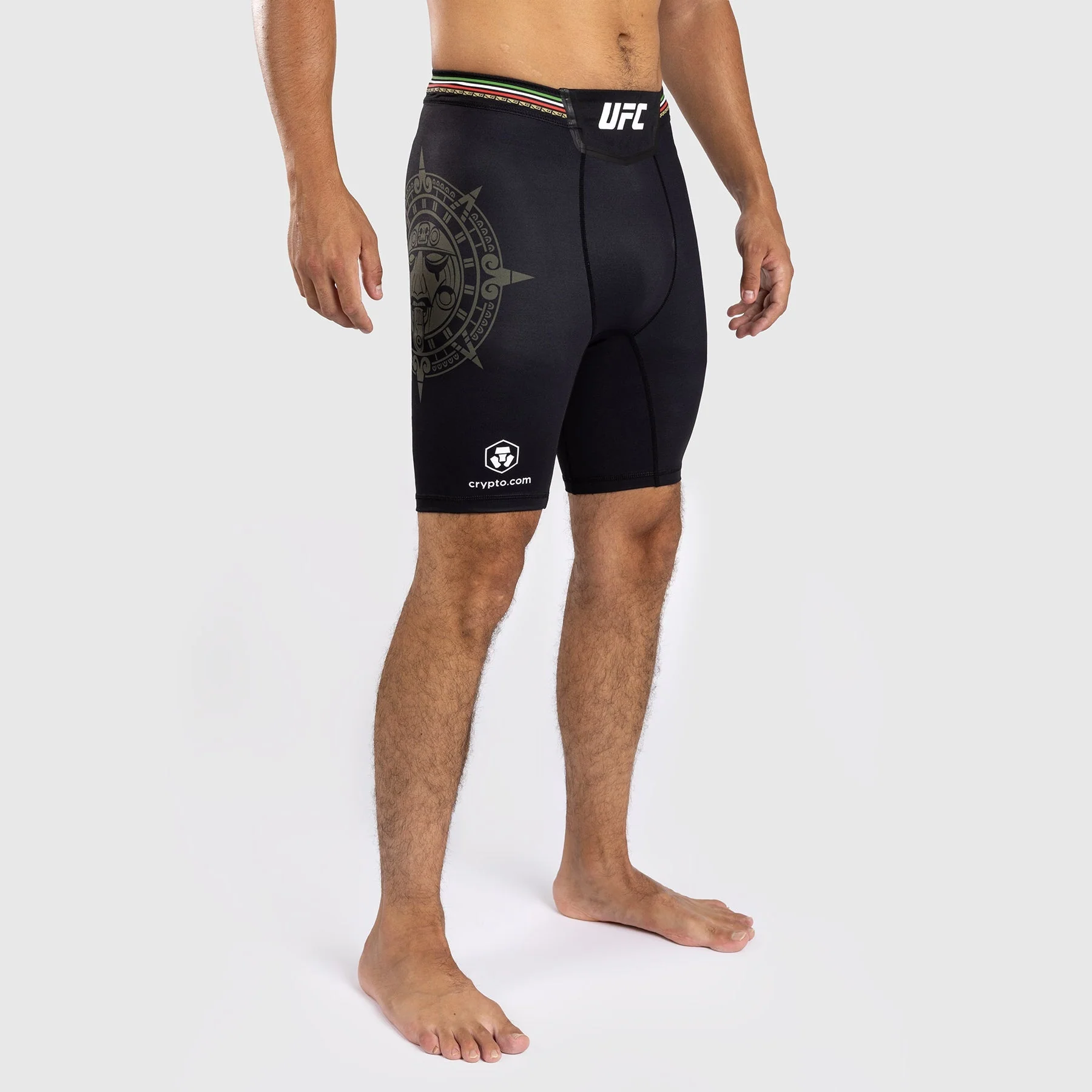 Noche UFC by Venum Authentic Fight Night Men’s Vale Tudo Short - Black