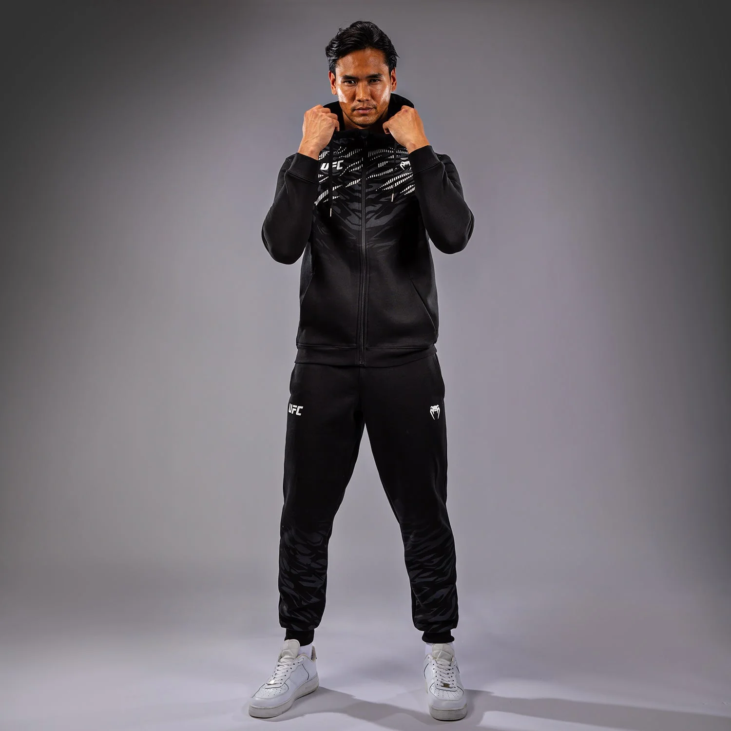 UFC Fusion by Venum Men’s Replica Zip Hoodie - Black - Image 6
