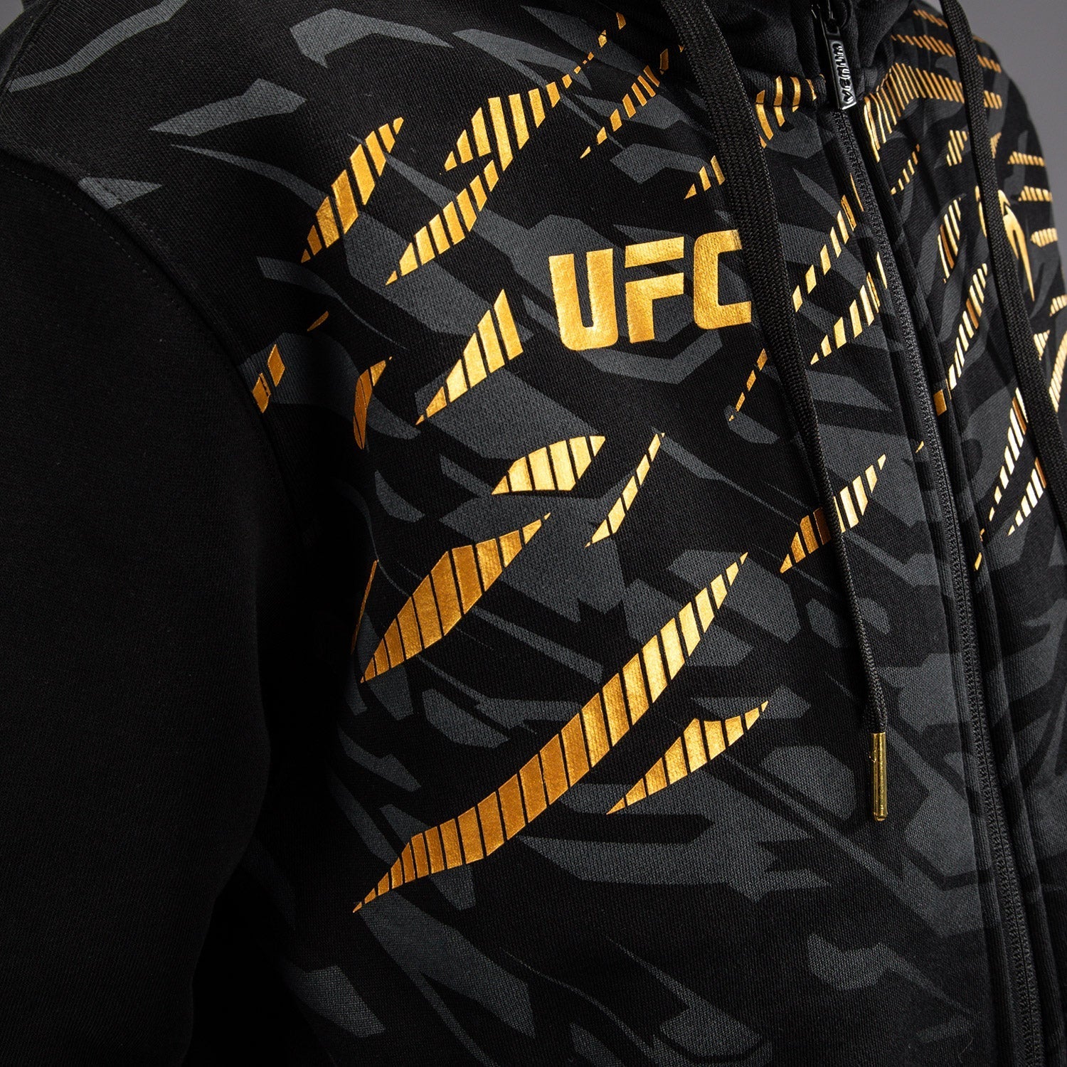 UFC Fusion by Venum Women’s Replica Zip Hoodie - Champion - Image 8