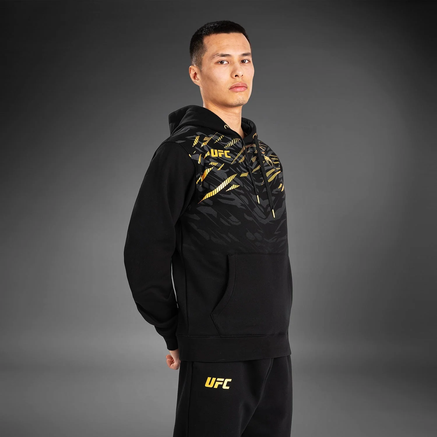 UFC Fusion by Venum Men’s Replica Pullover Hoodie - Champion - Image 4