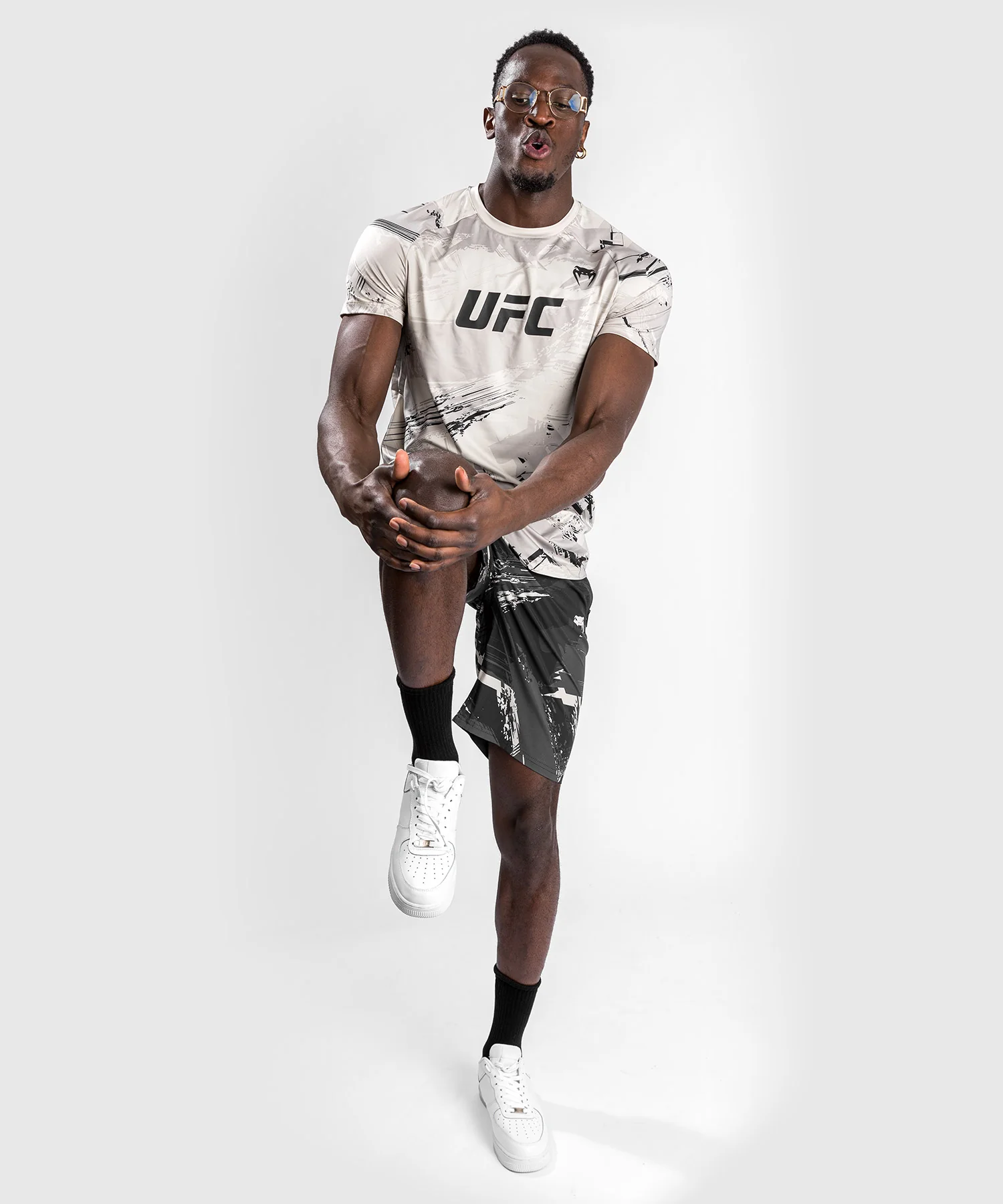 UFC Venum Authentic Fight Week 2.0 Men's Dry Tech T-shirt - Sand - Image 5
