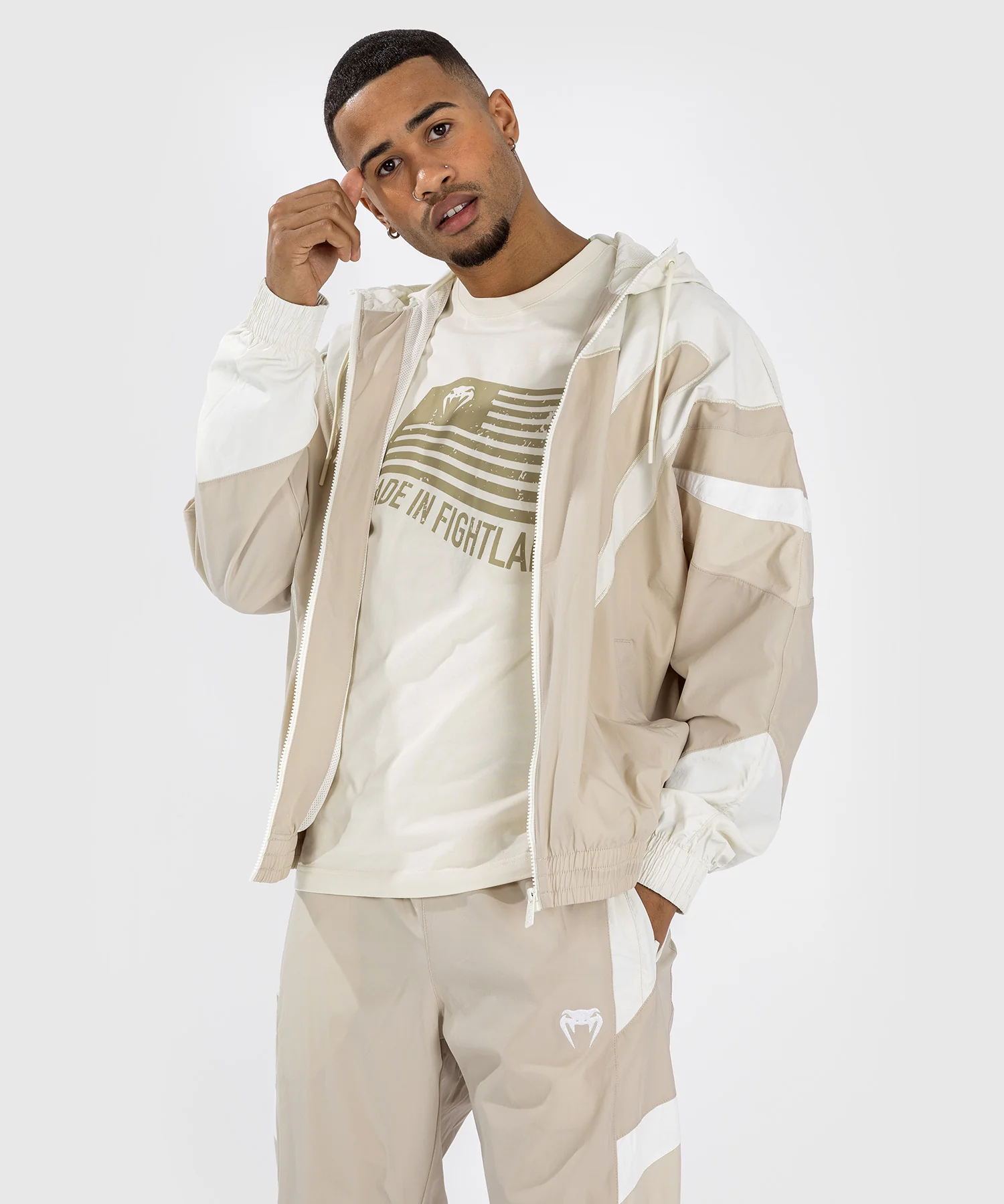Venum Attack 90 tracksuit jacket - Beige - Image 6