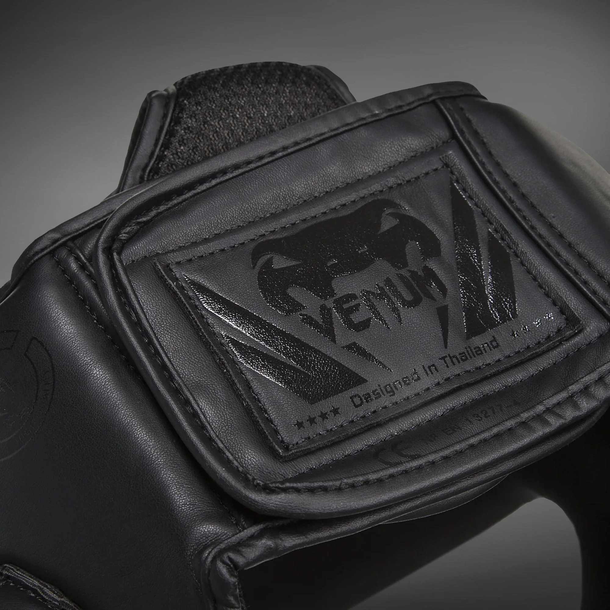 Venum Challenger 2.0 Headgear-Black/Black - Image 3