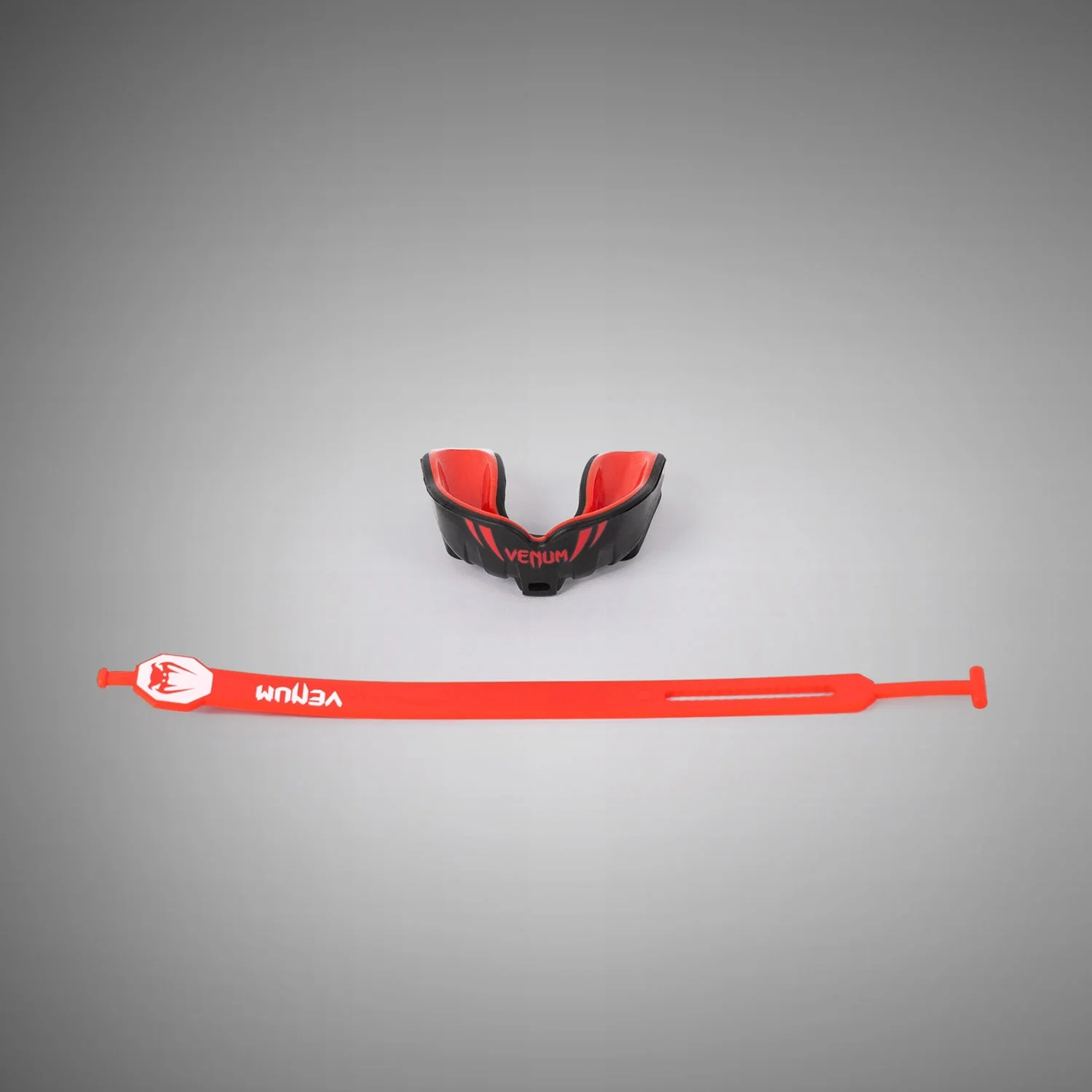 Venum Challenger Kids Mouthguard Strap/Strapless - Black/Red - Image 2