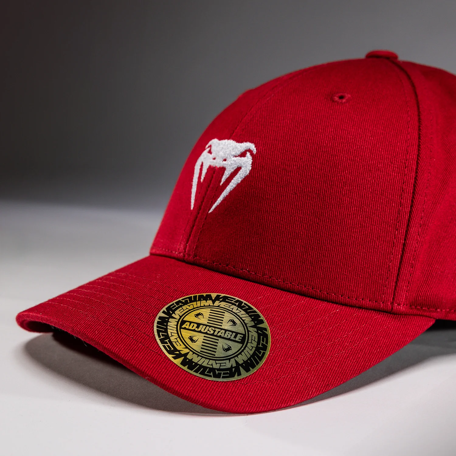 Venum Classic 2.0 Cap - Cherry Red - Image 5
