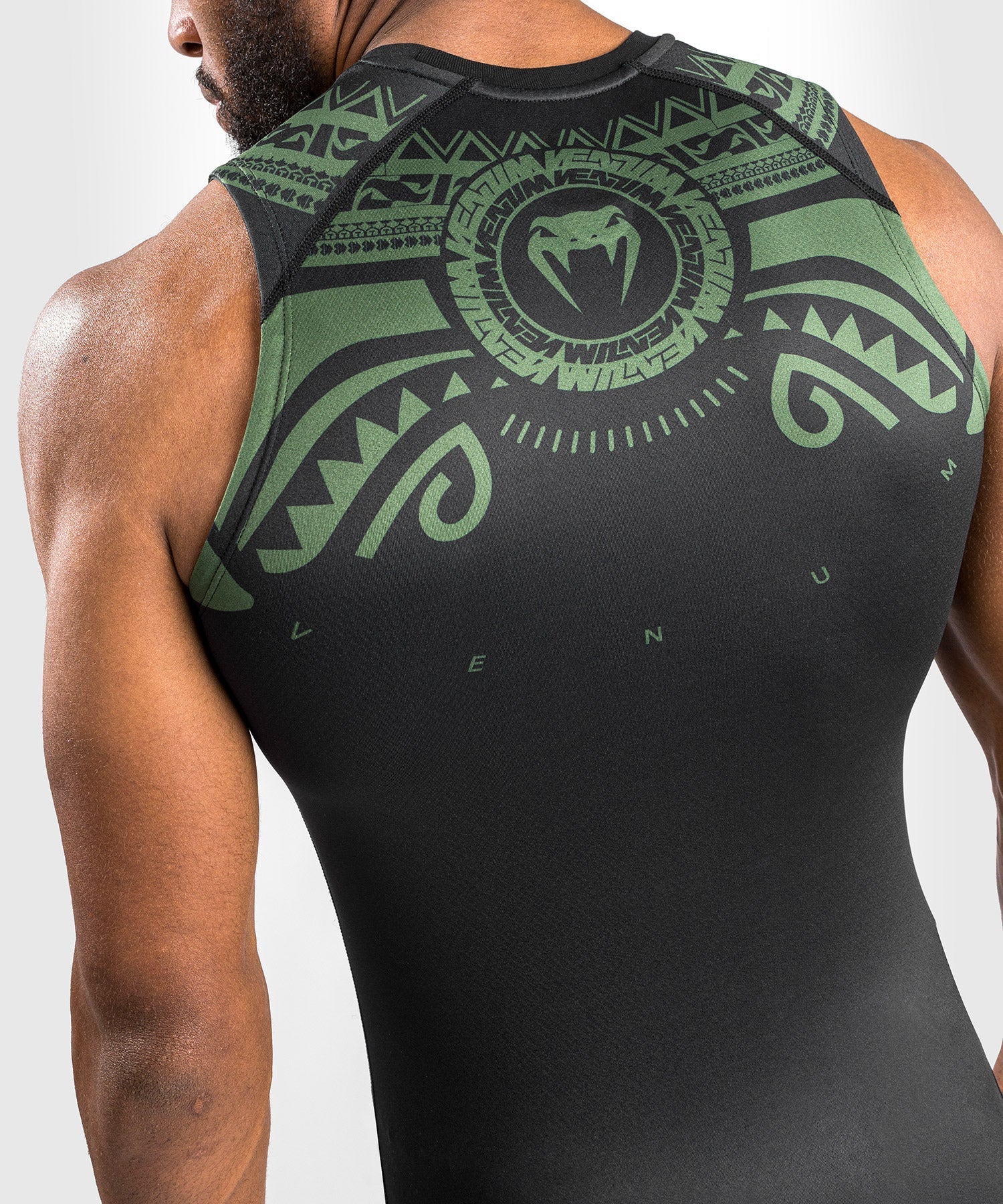 Venum Nakahi Rashguard - Sleeveless - Black/Khaki - Image 4