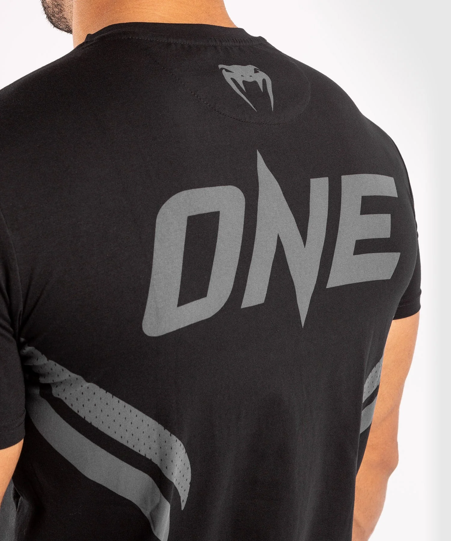 Venum ONE FC Impact T-shirt - Black/Black - Image 6