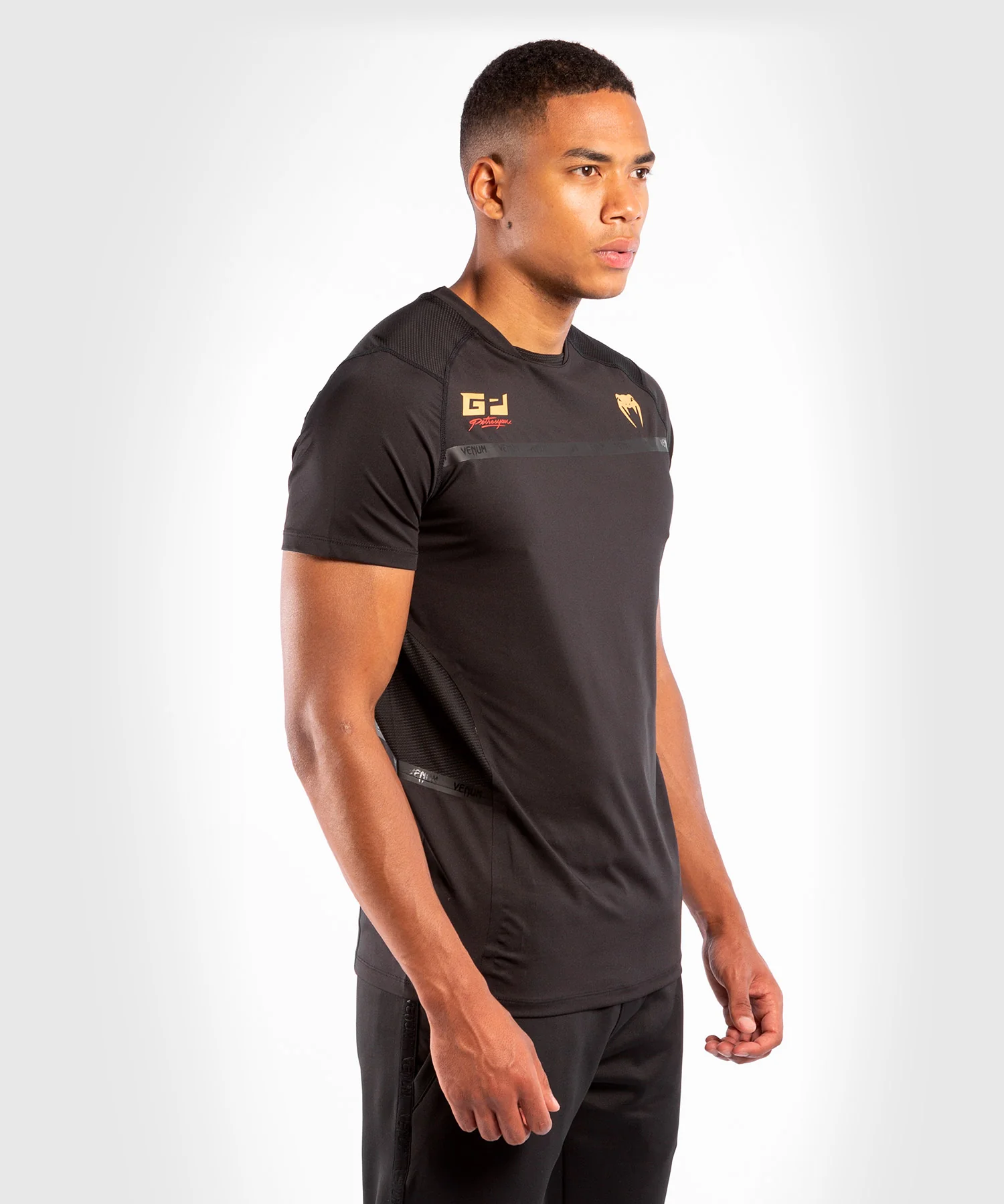 Venum Petrosyan 2.0 Dry-Tech T-shirt - Black/Gold - Image 4