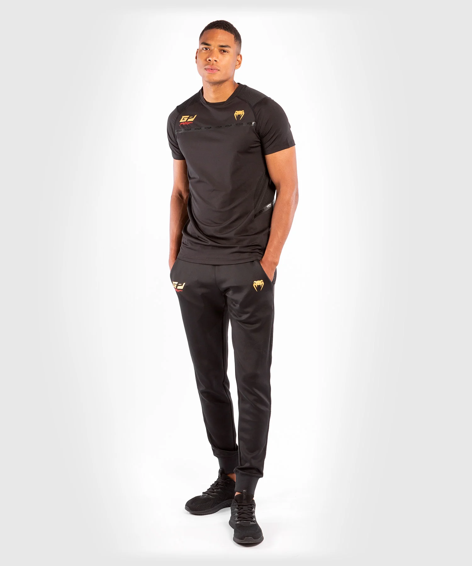 Venum Petrosyan 2.0 Dry-Tech T-shirt - Black/Gold - Image 8