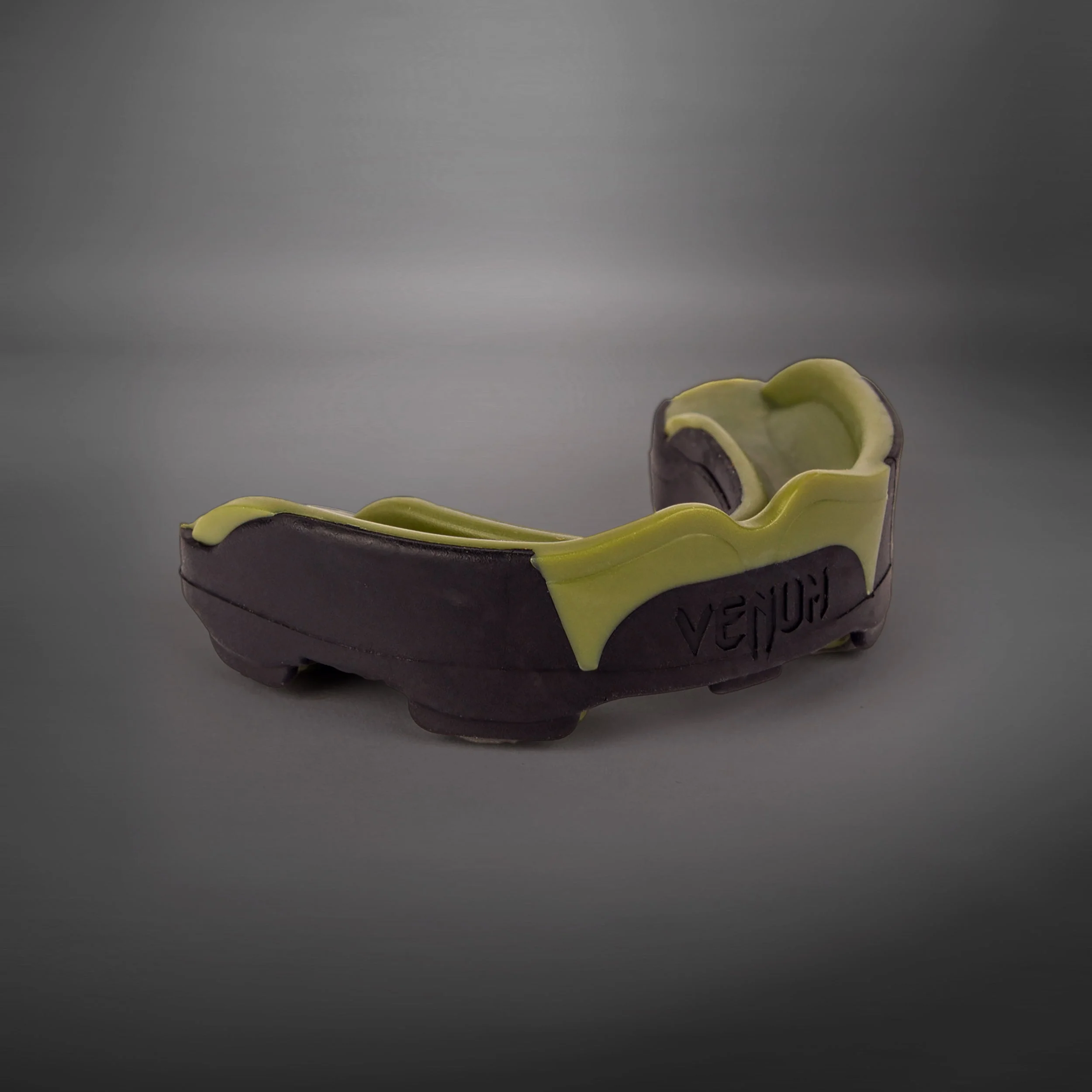 Venum Predator Mouthguard – Black/Kaki - Image 2