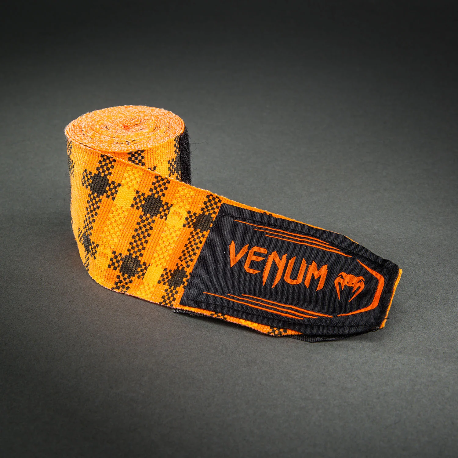 Venum Kontact Evo Tartan Handwraps - Pumpkin - Image 3
