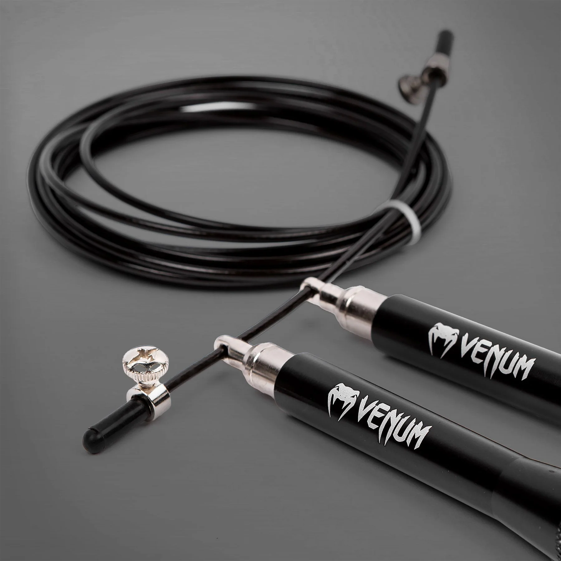 Venum Thunder Evo Jump Rope - Black - Image 2