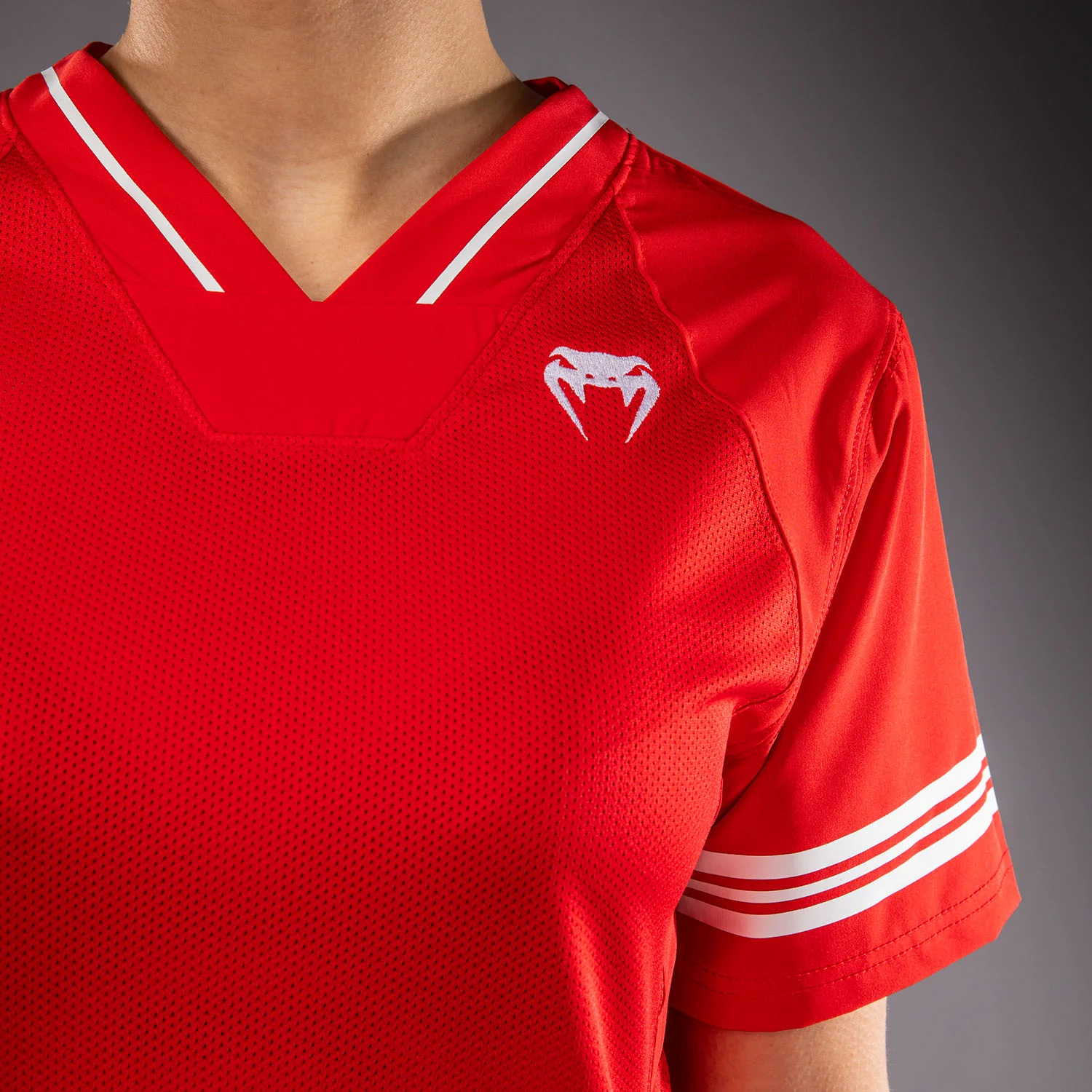 Venum Women's Elite Flag Football Jersey - Red - Image 3