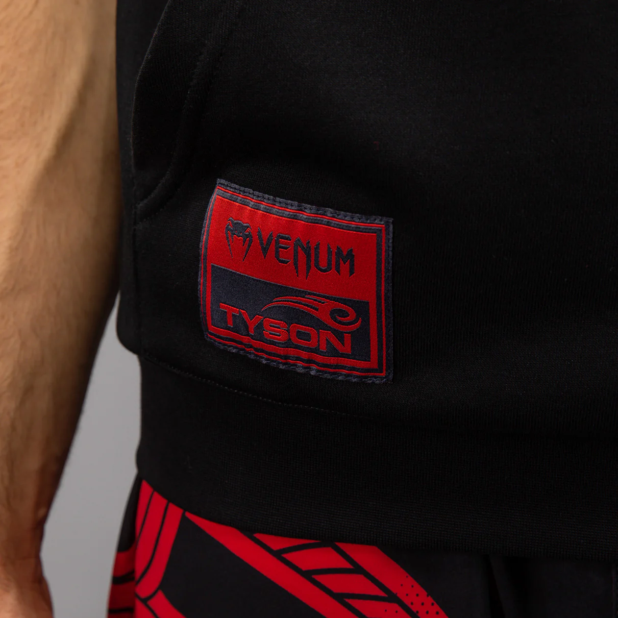 Venum x Mike Tyson Tiger Sleeveless Hoodie - Deep Black/Intense Red - Image 7