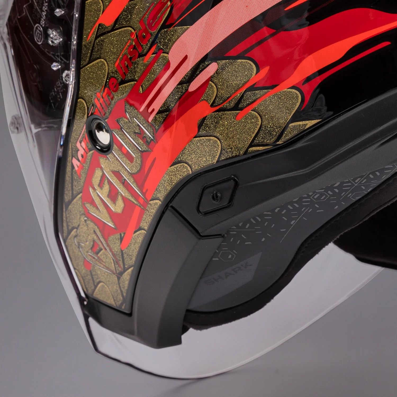 Venum x Shark SKWAL i3 JET Motorcycle Helmet - Red/Gold - Image 8