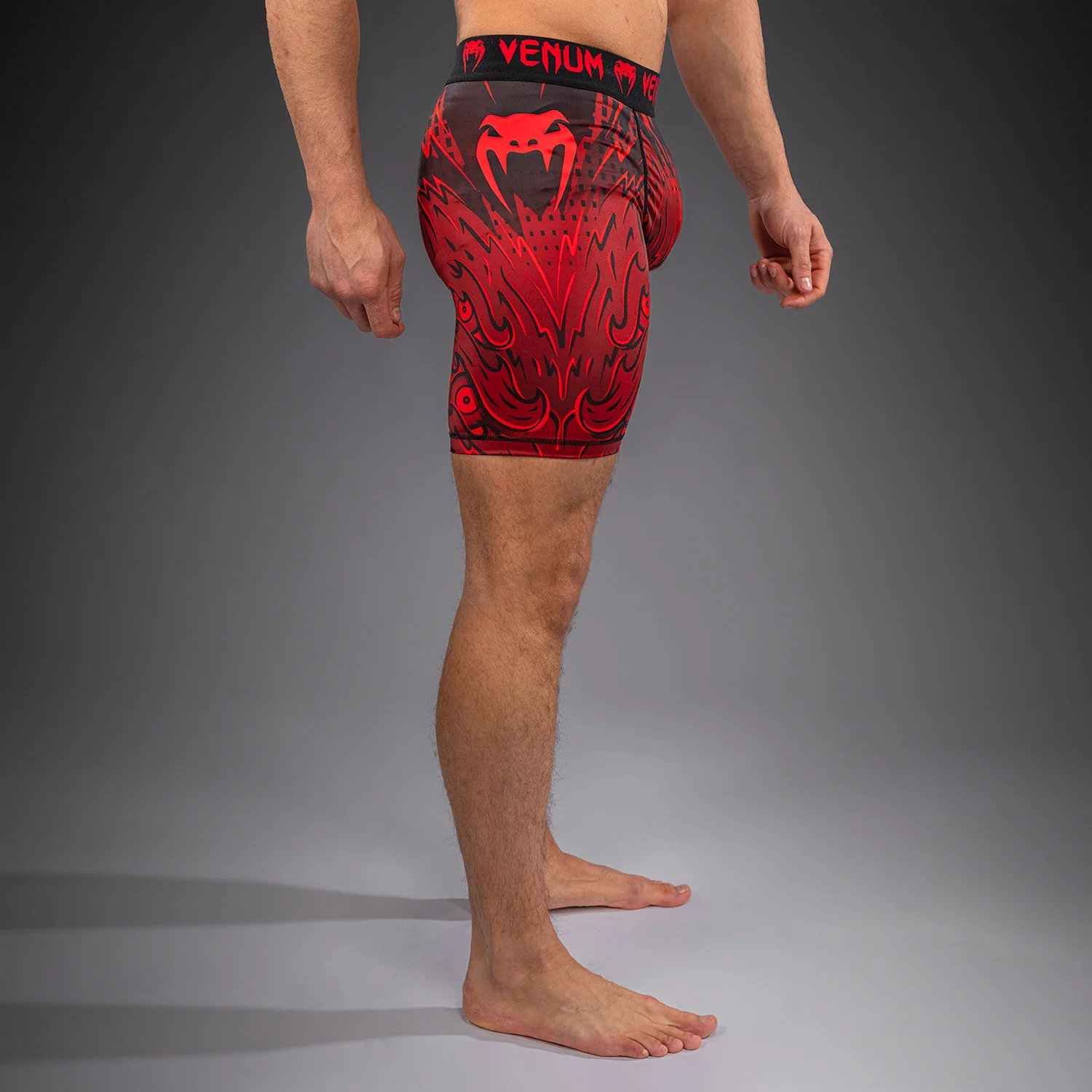 Venum Wolf Atak Vale Tudo Shorts - Black/Red - Image 3